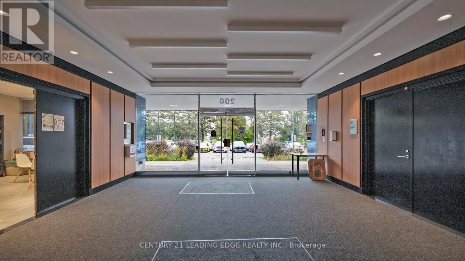 303 - 200 Town Centre Boulevard, Markham, Ontario  L3R 8G5 - Photo 8 - N12118029