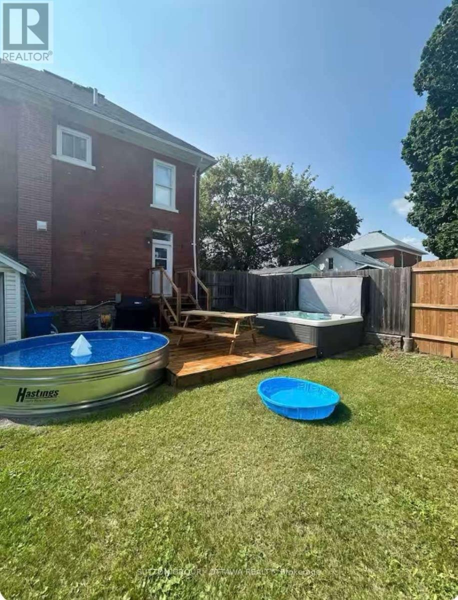 25 James Street, Smiths Falls, Ontario  K7A 1W7 - Photo 12 - X12115759