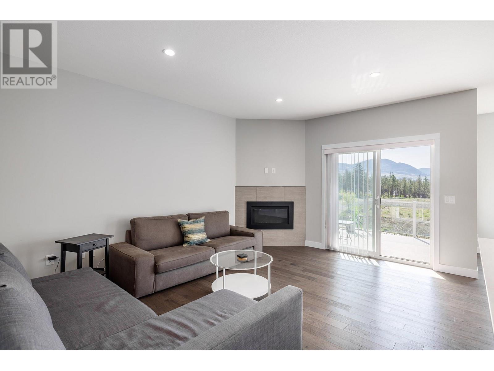 Property at 3075 Vint Road Unit# 116 image 4