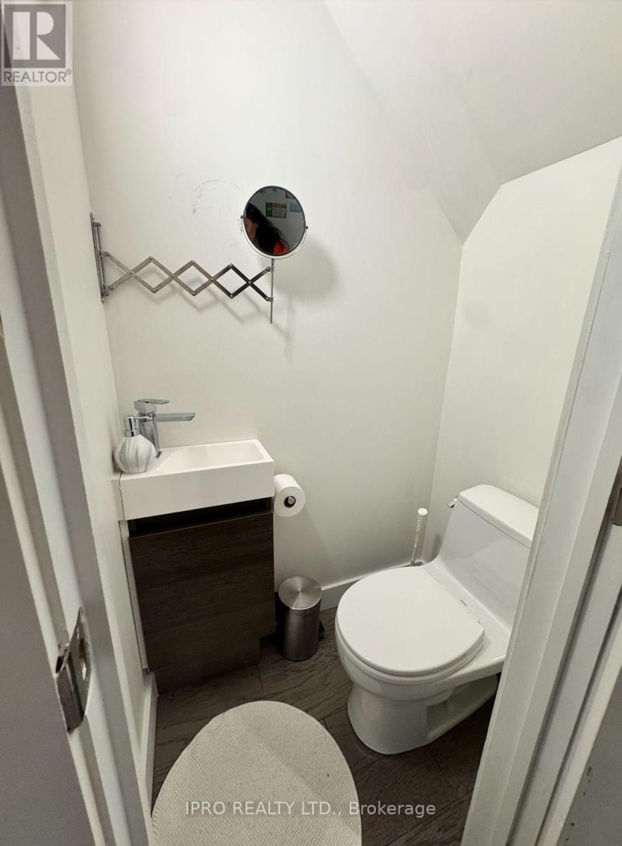 Property at 1580 DAVENPORT ROAD image 5