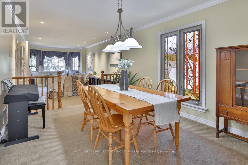 391 March Crescent, Oakville, Ontario  L6H 5X7 - Photo 10 - W12118082