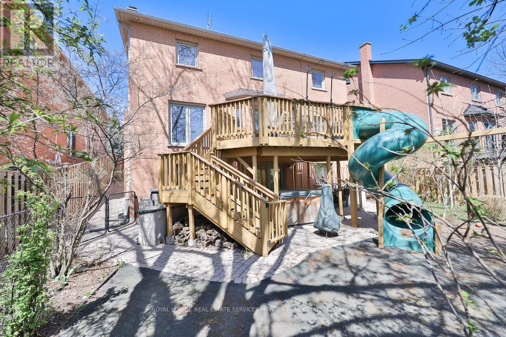 391 March Crescent, Oakville, Ontario  L6H 5X7 - Photo 28 - W12118082