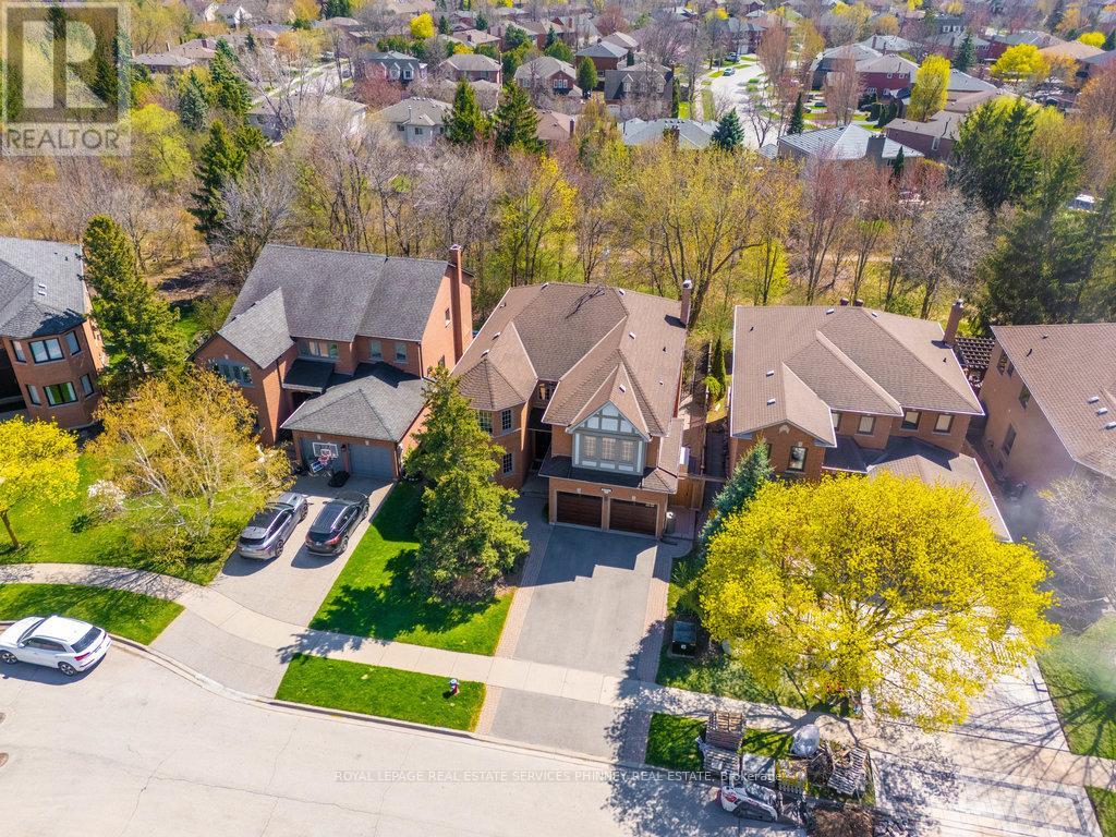 391 March Crescent, Oakville, Ontario  L6H 5X7 - Photo 29 - W12118082