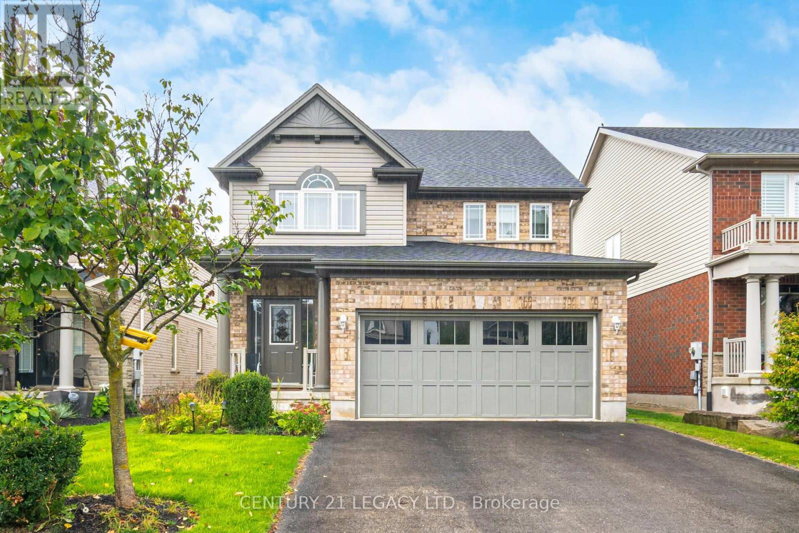 Property at 44 DOMINION DRIVE image 1