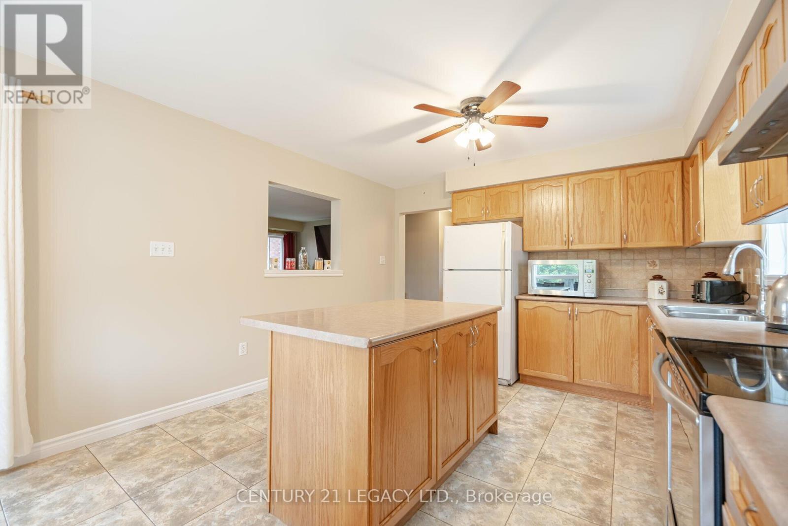 44 Dominion Drive, Guelph, Ontario  N1L 0B4 - Photo 10 - X12118042