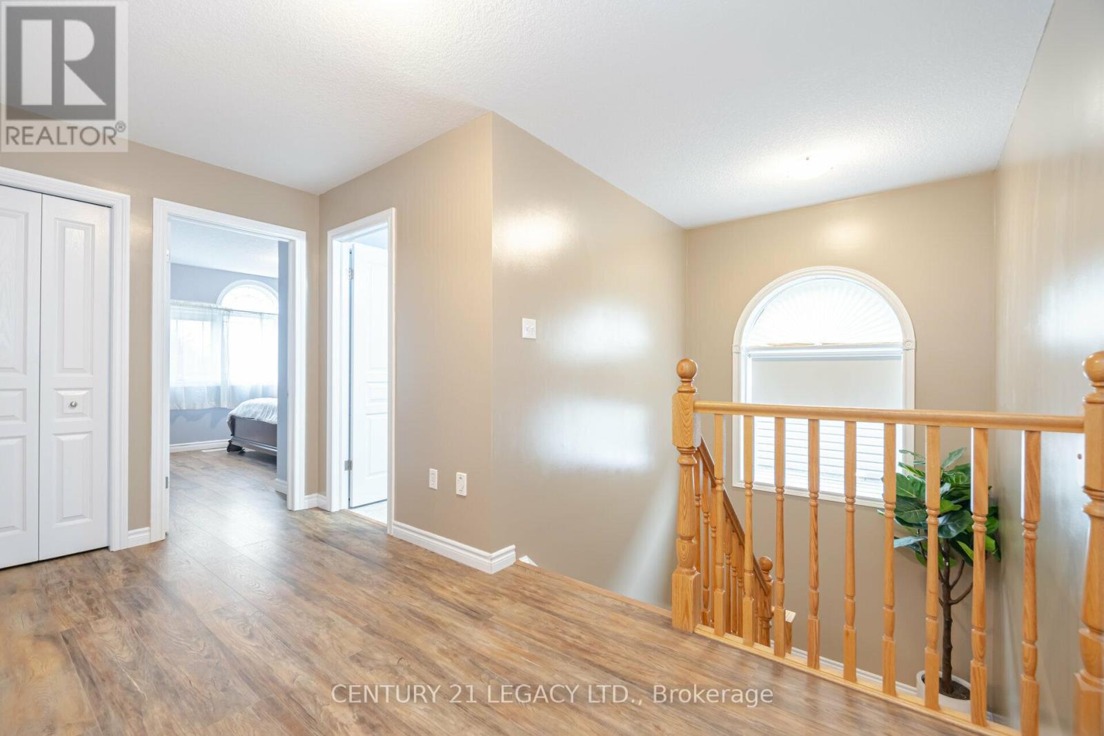 44 Dominion Drive, Guelph, Ontario  N1L 0B4 - Photo 18 - X12118042