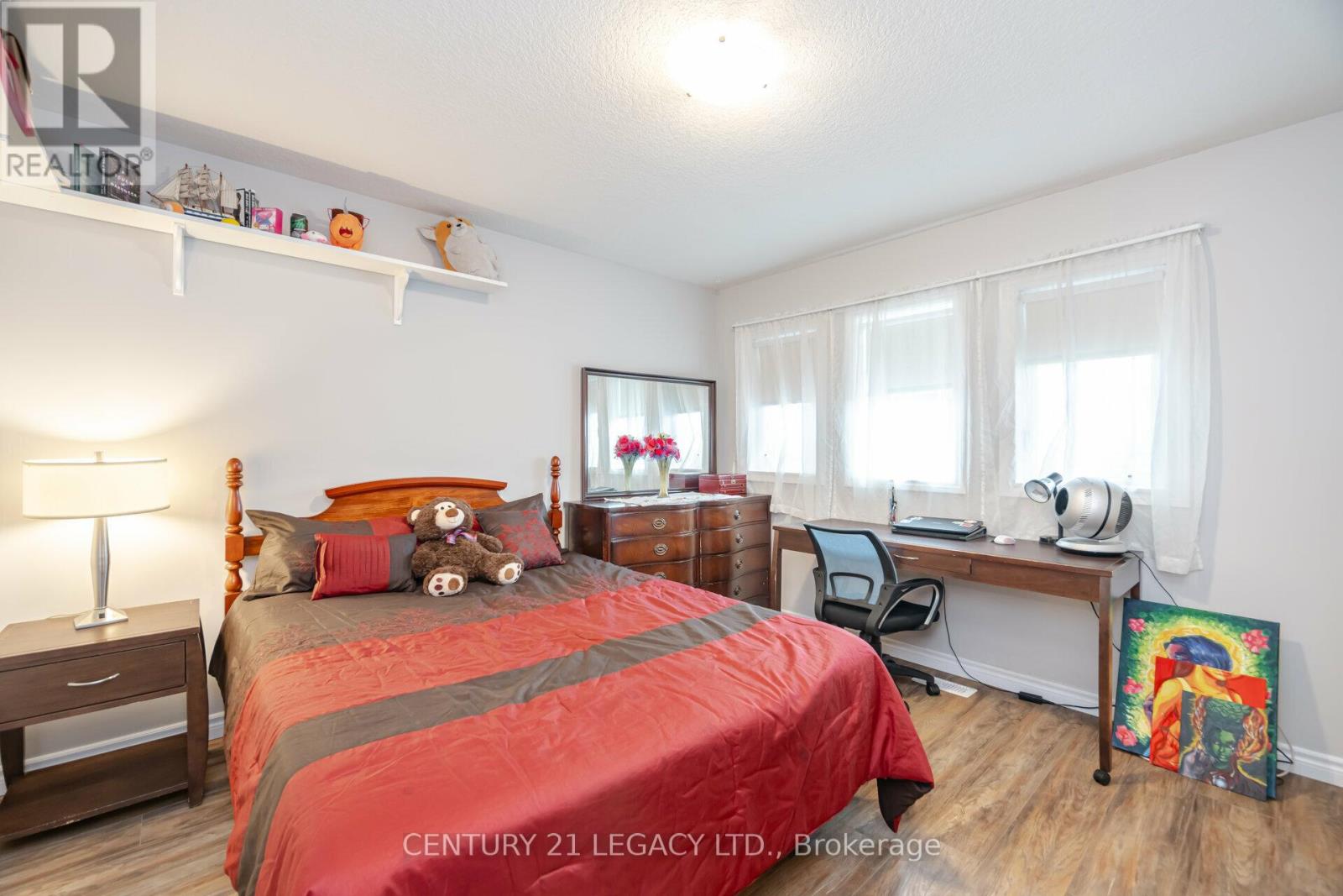 44 Dominion Drive, Guelph, Ontario  N1L 0B4 - Photo 24 - X12118042