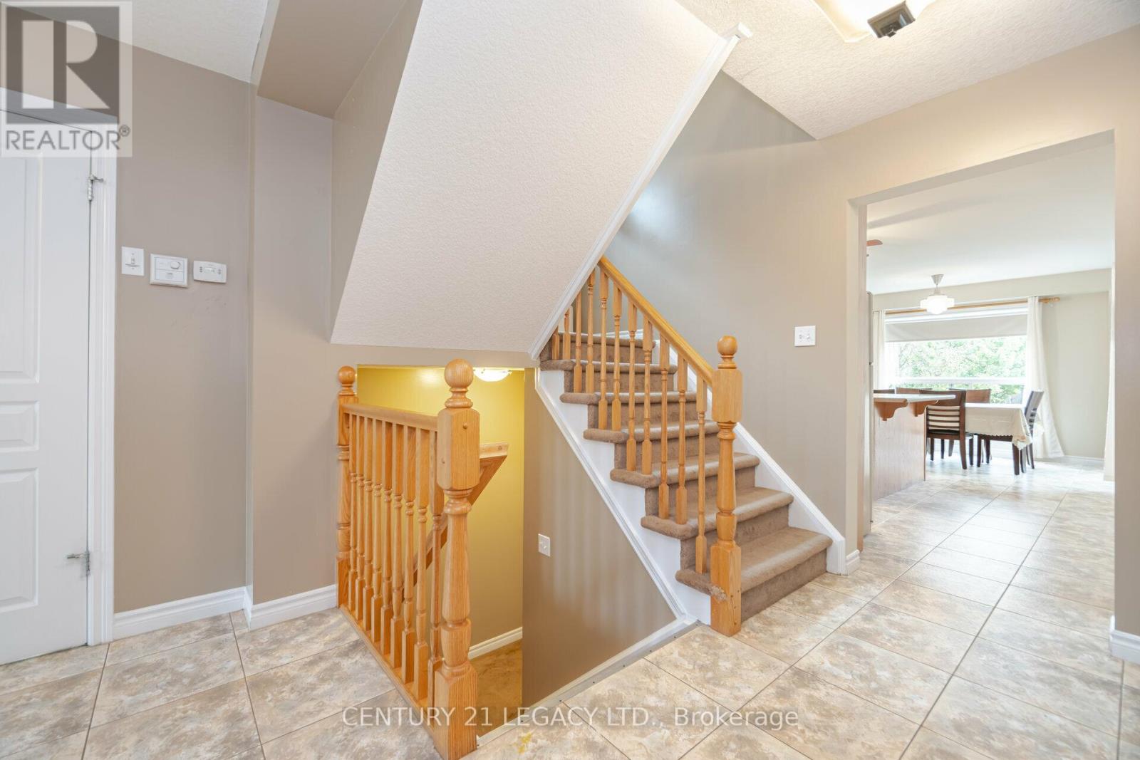 44 Dominion Drive, Guelph, Ontario  N1L 0B4 - Photo 31 - X12118042