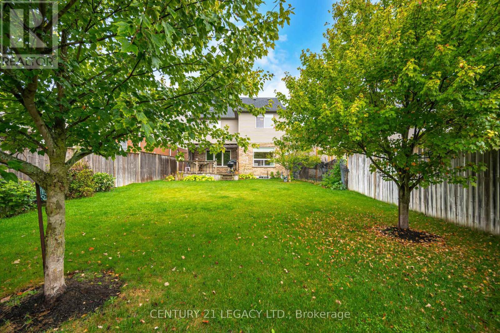 44 Dominion Drive, Guelph, Ontario  N1L 0B4 - Photo 38 - X12118042