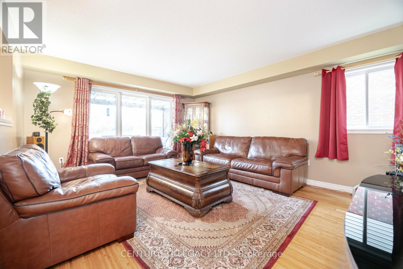Property at 44 DOMINION DRIVE image 5