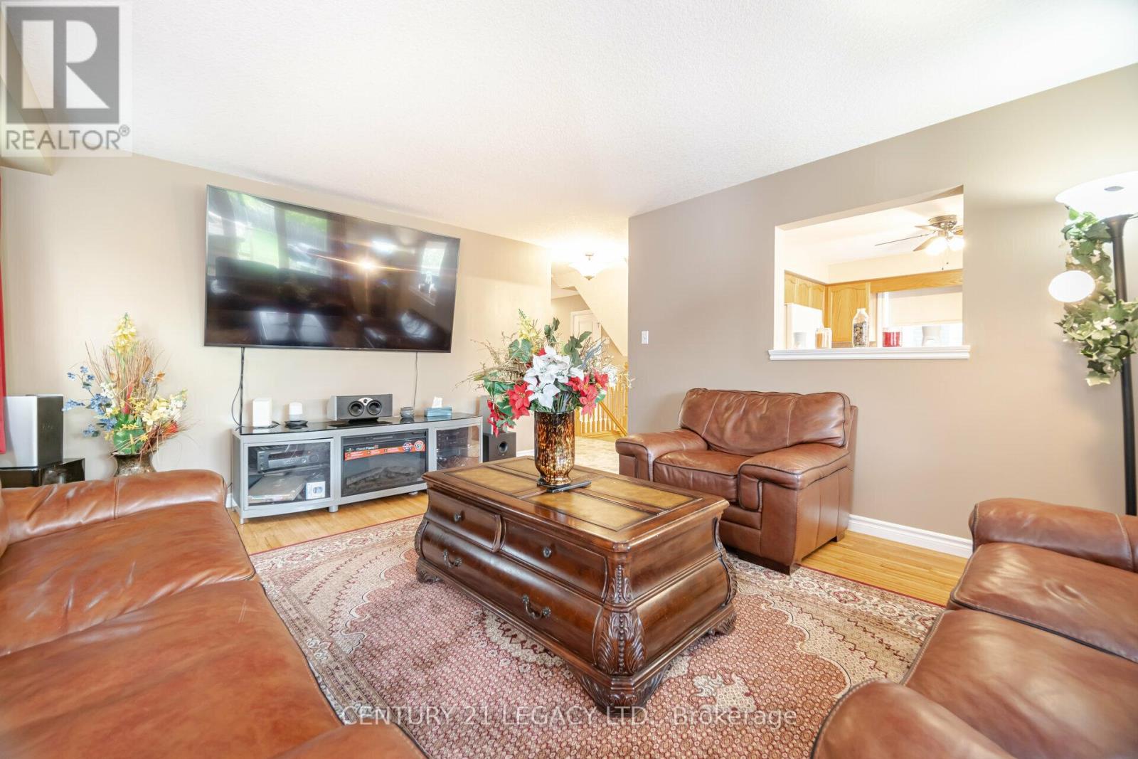 44 Dominion Drive, Guelph, Ontario  N1L 0B4 - Photo 6 - X12118042