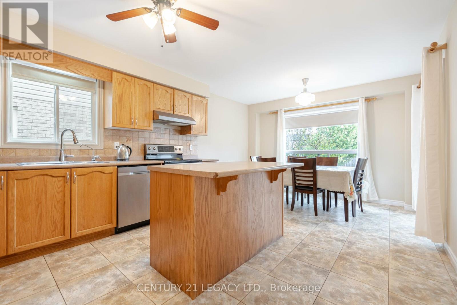 44 Dominion Drive, Guelph, Ontario  N1L 0B4 - Photo 8 - X12118042