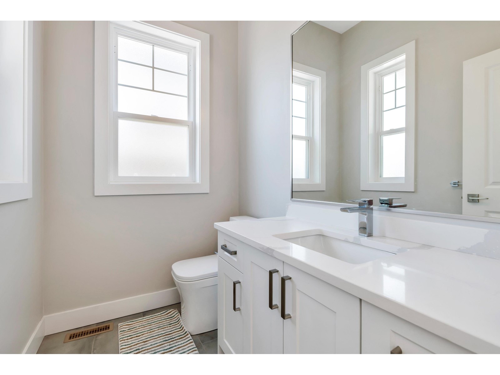 33 4217 Old Clayburn Road, Abbotsford, British Columbia  V3G 0H7 - Photo 13 - R2995384