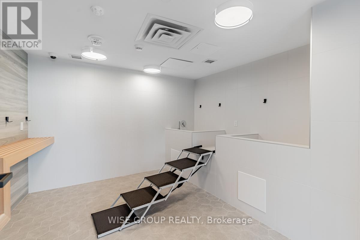 530 - 500 Wilson Avenue, Toronto (Clanton Park), Ontario  M3H 5Y9 - Photo 27 - C12118115