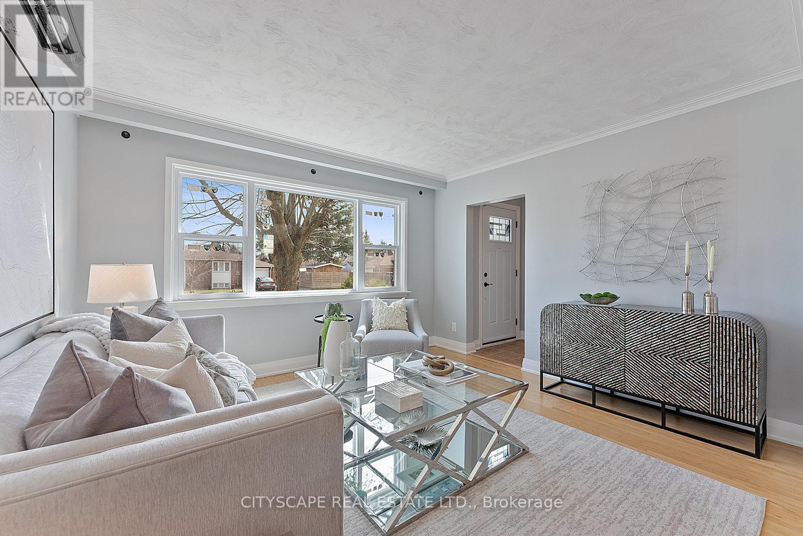 Property at 65 IVORWOOD CRESCENT image 5