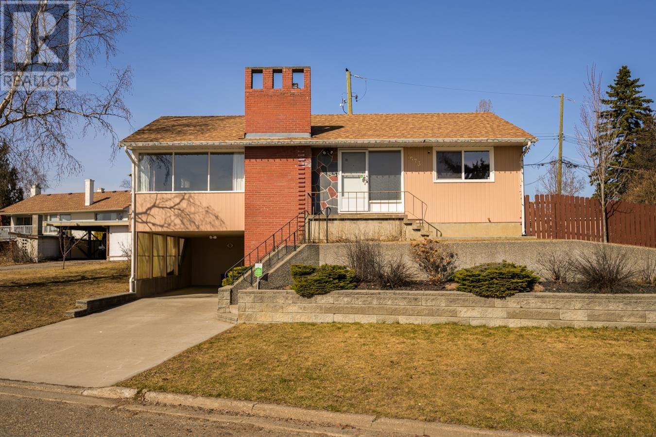 Property at 1573 EDMONTON STREET image 5