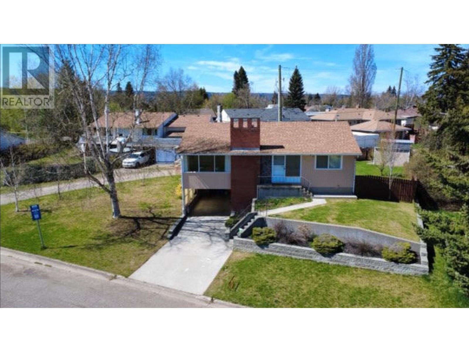 Property at 1573 EDMONTON STREET image 1