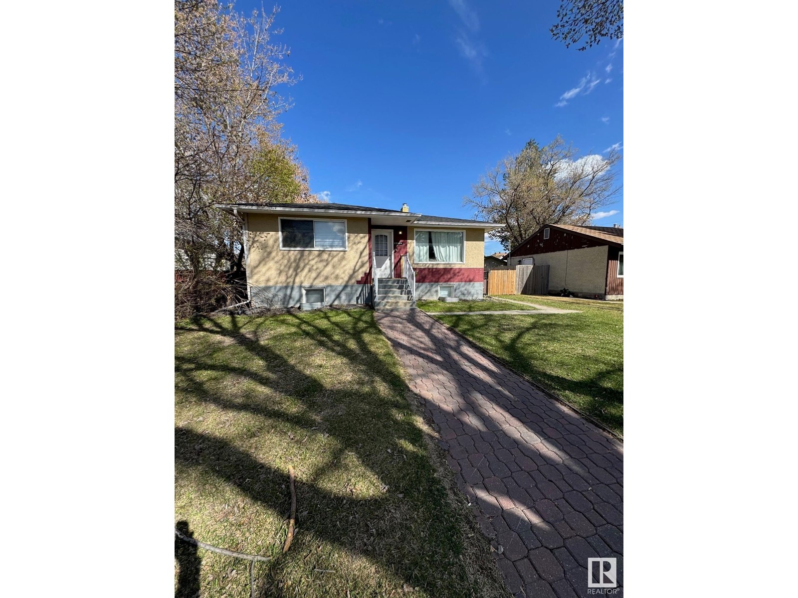 Property at 13219 116 ST NW image 4