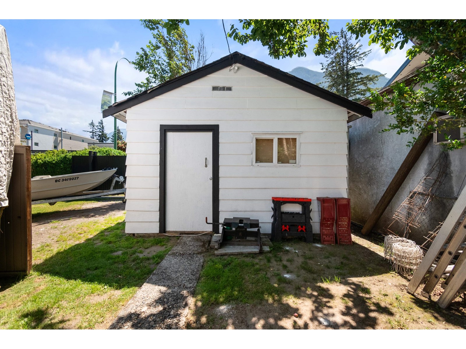 Property at 514 COMMISSION STREET image 3