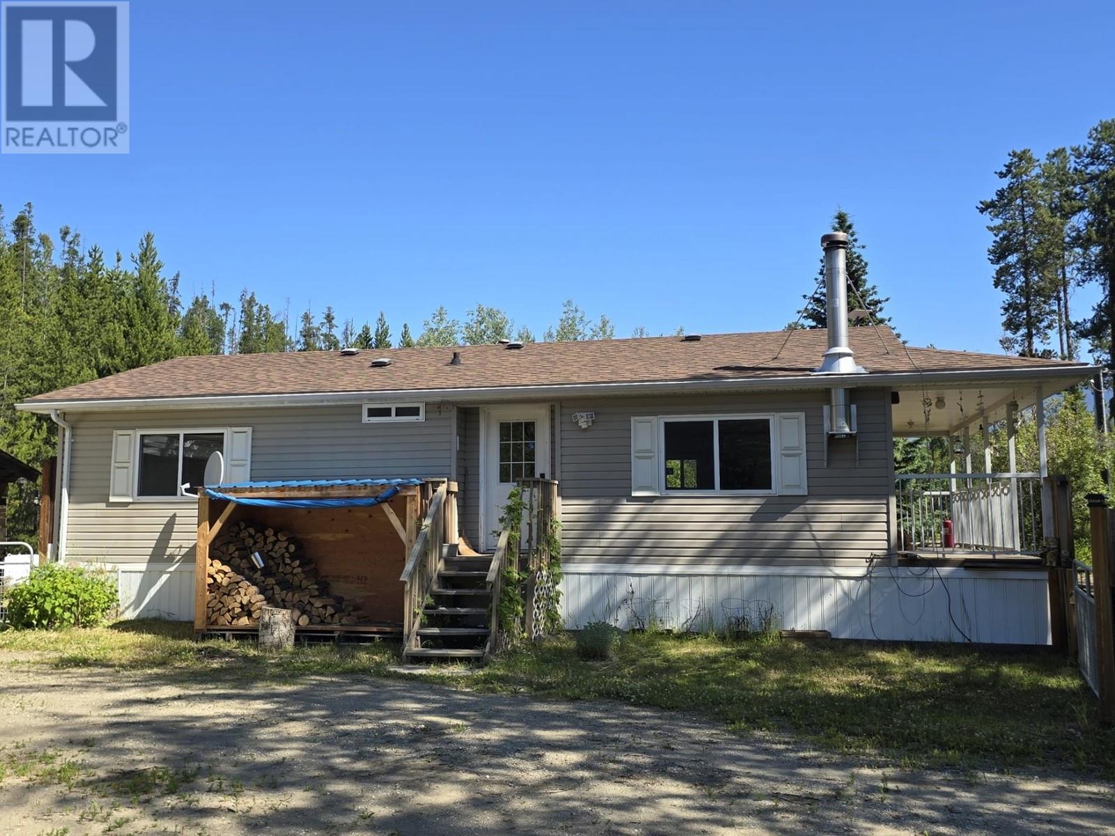 5925 WHISKEYFILL ROAD, Valemount, British Columbia