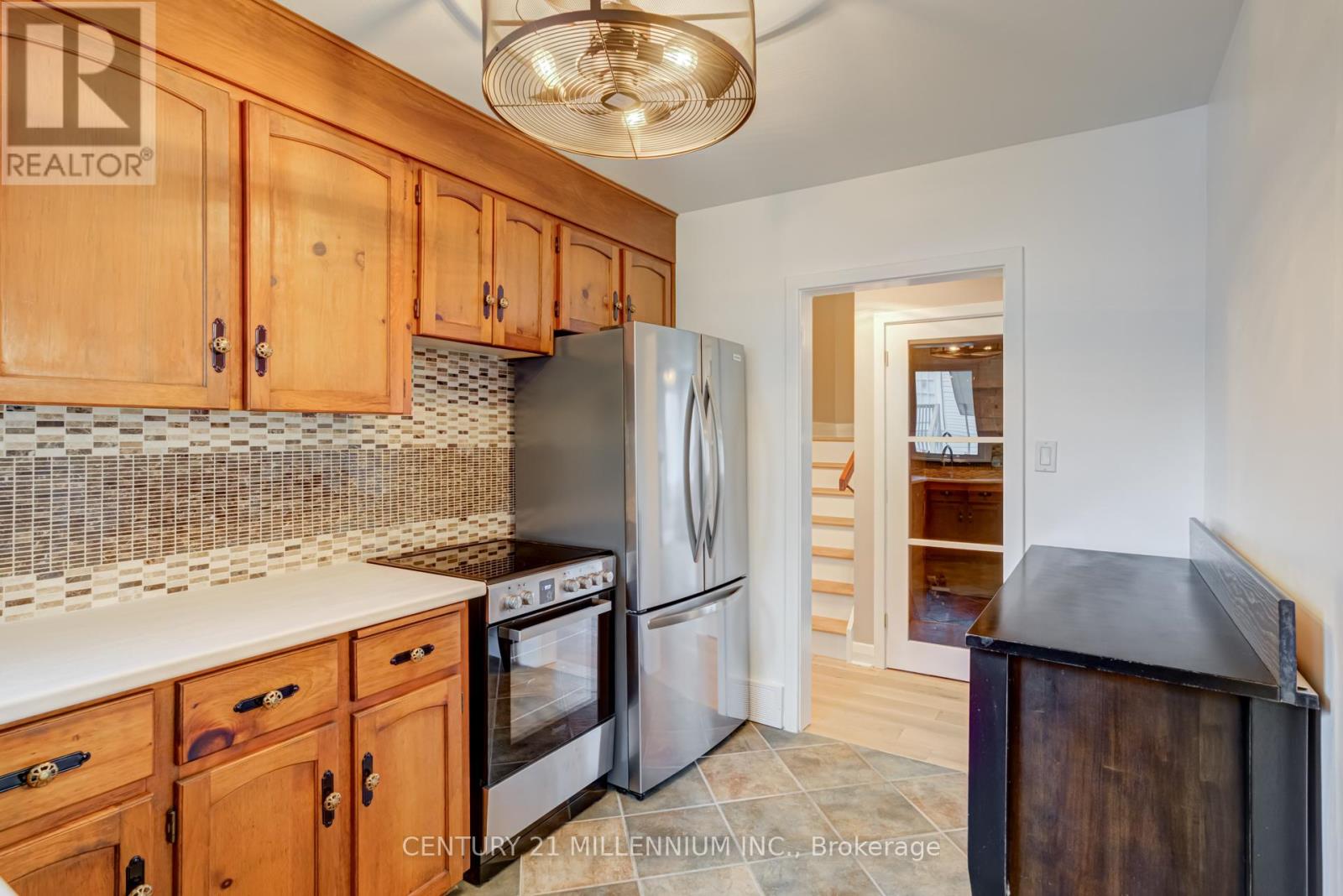 78 York Road, Guelph (St. Patrick's Ward), Ontario  N1E 3E6 - Photo 14 - X12118105