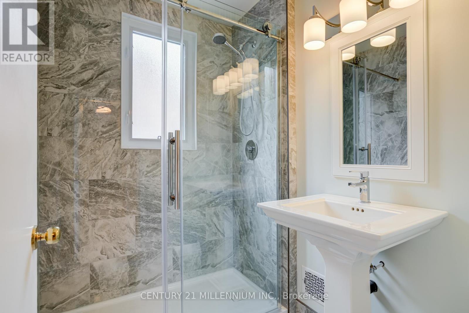 78 York Road, Guelph (St. Patrick's Ward), Ontario  N1E 3E6 - Photo 19 - X12118105