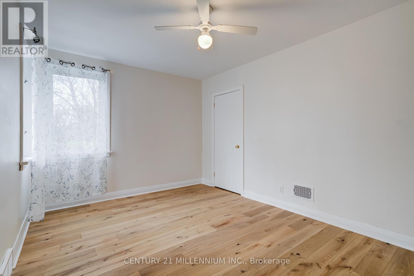 78 York Road, Guelph (St. Patrick's Ward), Ontario  N1E 3E6 - Photo 22 - X12118105