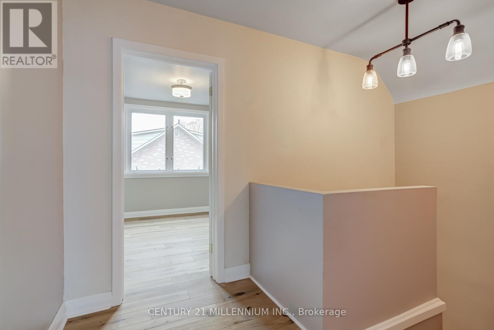78 York Road, Guelph (St. Patrick's Ward), Ontario  N1E 3E6 - Photo 28 - X12118105