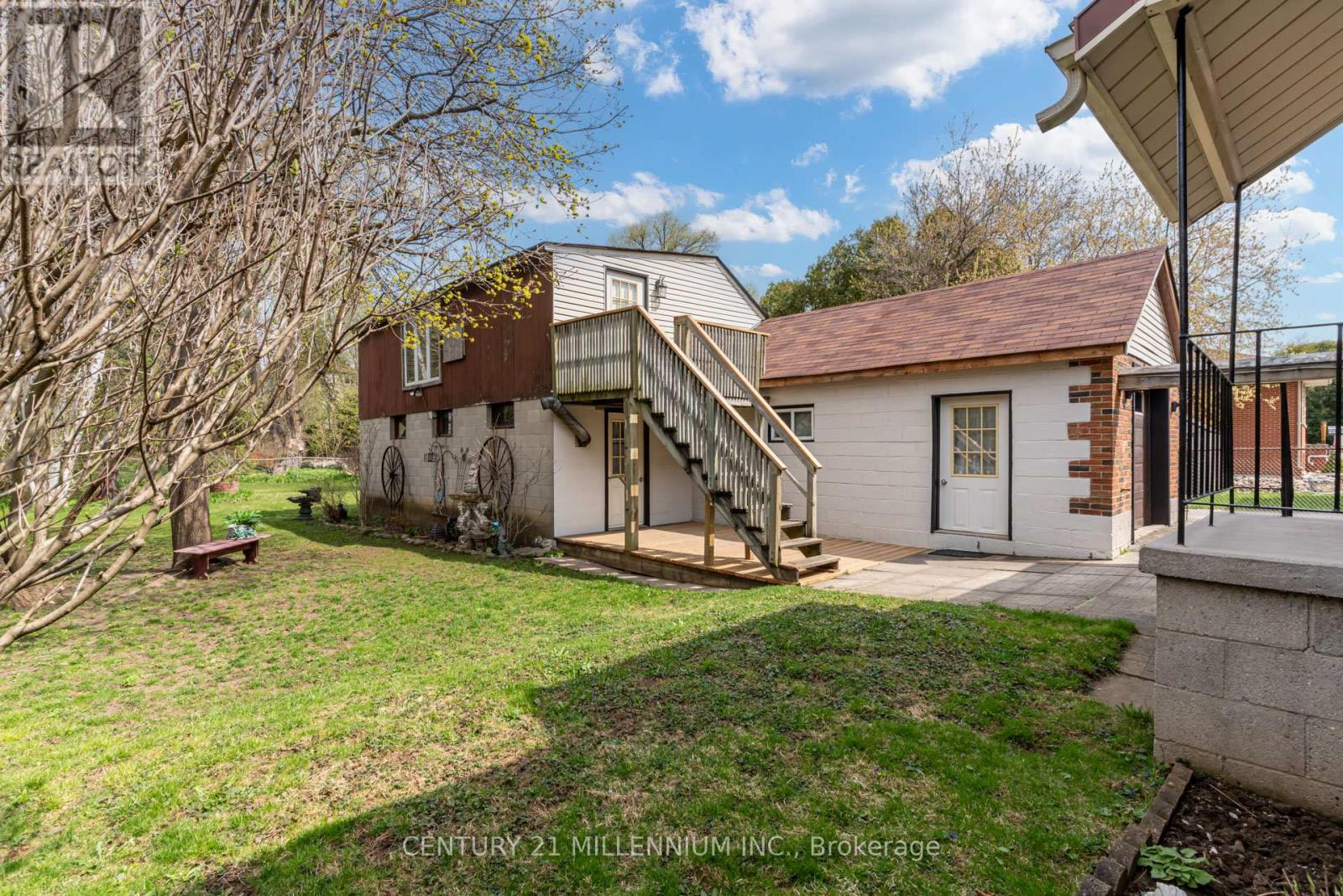 78 York Road, Guelph (St. Patrick's Ward), Ontario  N1E 3E6 - Photo 40 - X12118105