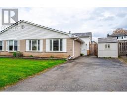 12 BRENDAN COURT, Hamilton, Ontario