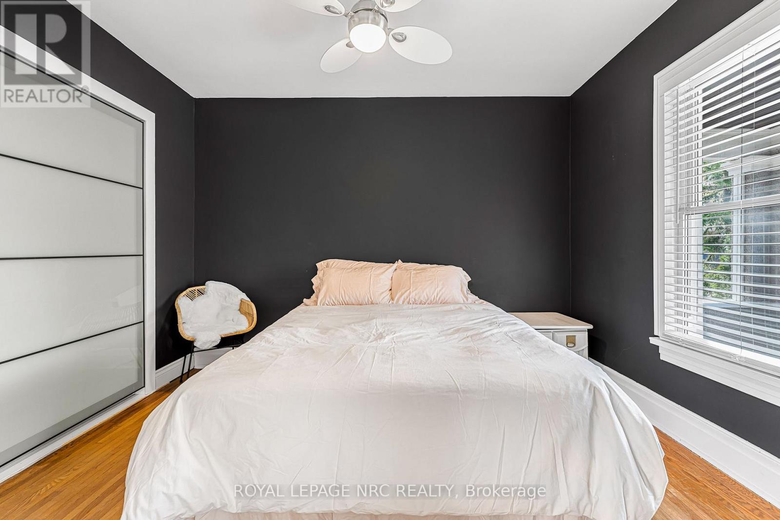 83 Pleasant Avenue, St. Catharines (Downtown), Ontario  L2R 1X9 - Photo 13 - X12118169