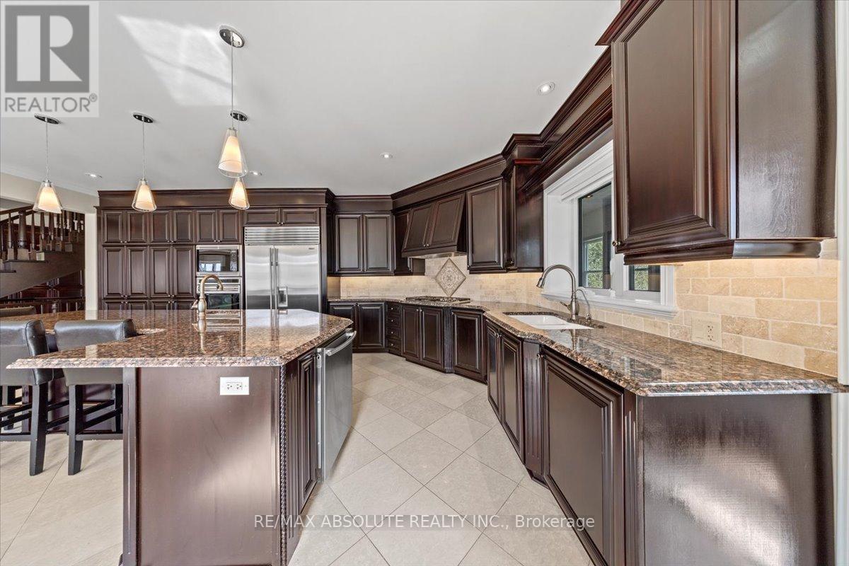 124 Biltmore Crescent, Ottawa, Ontario  K2S 2C6 - Photo 13 - X12118187