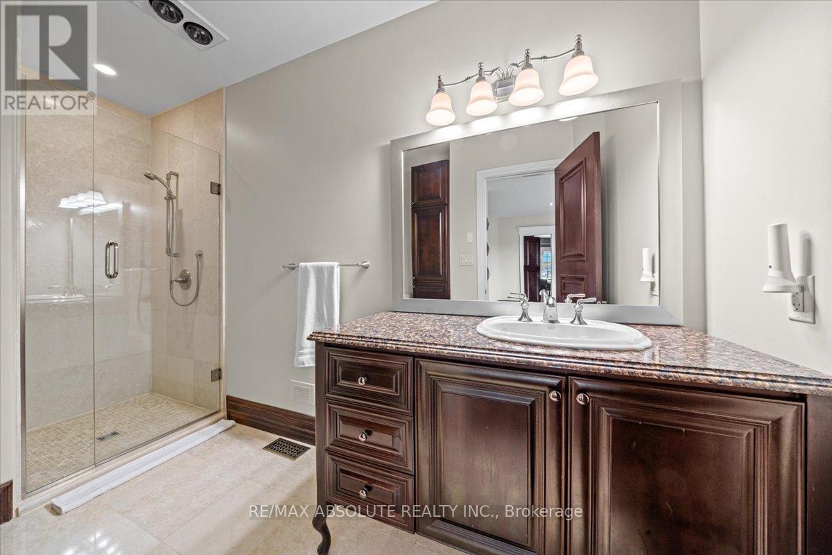 124 Biltmore Crescent, Ottawa, Ontario  K2S 2C6 - Photo 32 - X12118187