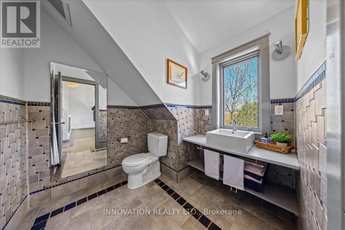 202 Ivy Crescent, Ottawa, Ontario  K1M 1X8 - Photo 29 - X12118209