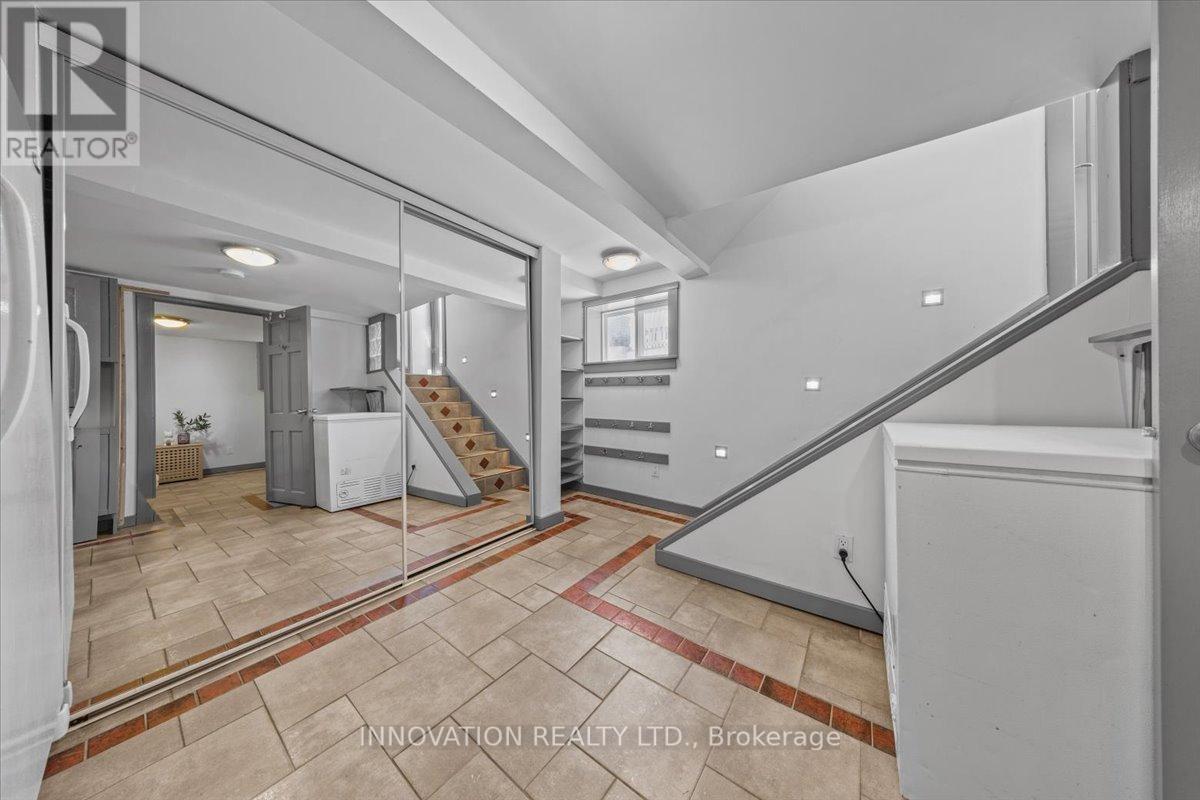 202 Ivy Crescent, Ottawa, Ontario  K1M 1X8 - Photo 31 - X12118209