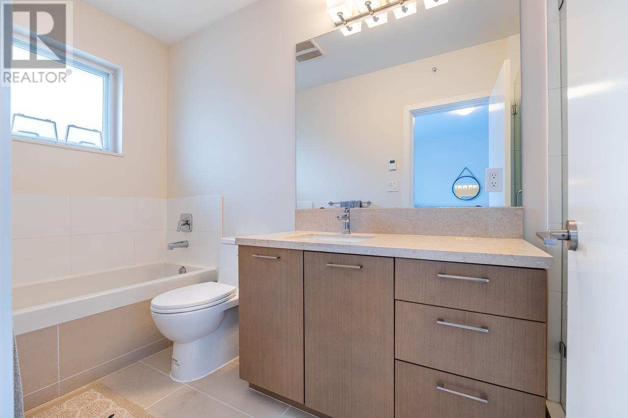 Th11 271 Francis Way, New Westminster, British Columbia  V3L 0H2 - Photo 27 - R2997125