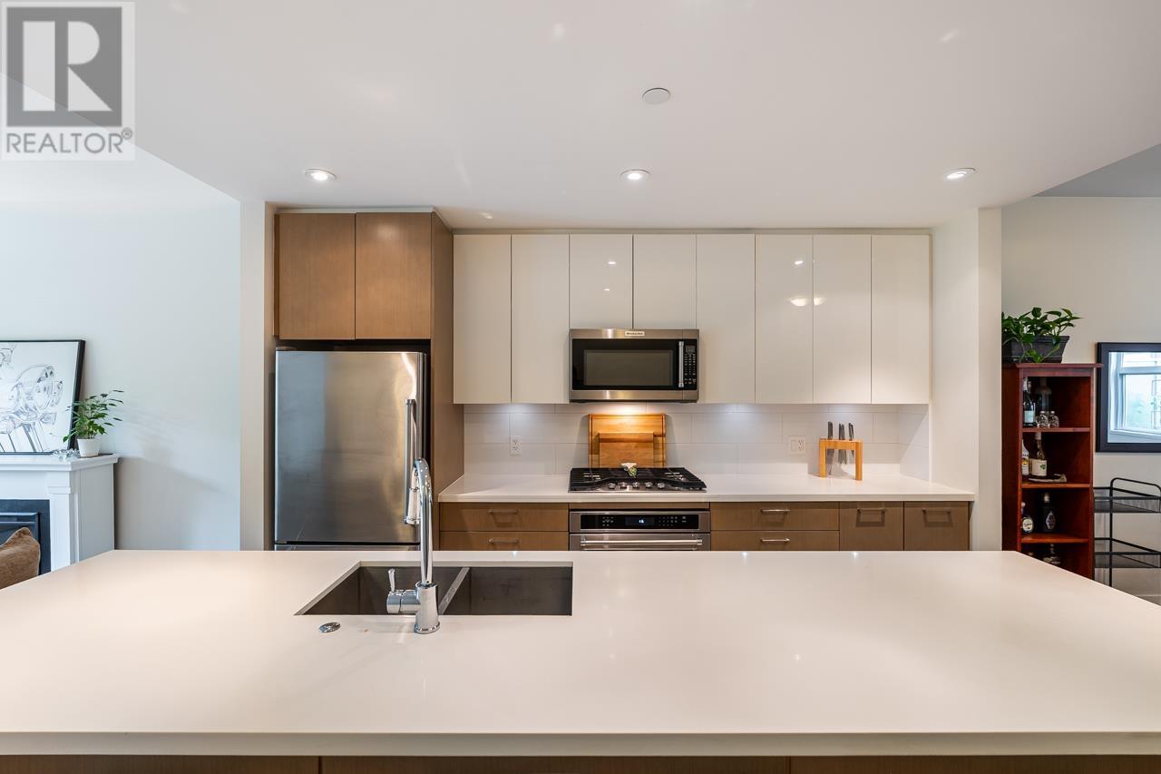Th11 271 Francis Way, New Westminster, British Columbia  V3L 0H2 - Photo 9 - R2997125
