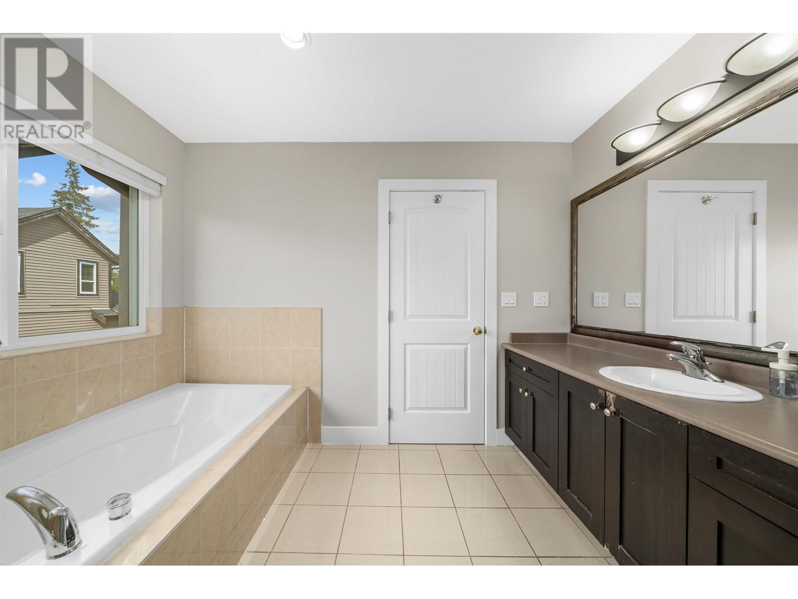 24225 103a Avenue, Maple Ridge, British Columbia  V2W 0E4 - Photo 22 - R2997150