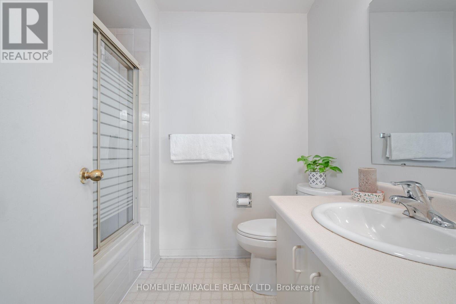 20 Wayne Nicol Dr Drive, Brampton, Ontario  L6X 4H8 - Photo 33 - W12117866