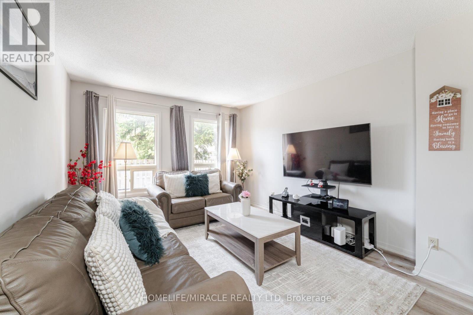 20 Wayne Nicol Dr Drive, Brampton, Ontario  L6X 4H8 - Photo 13 - W12117866