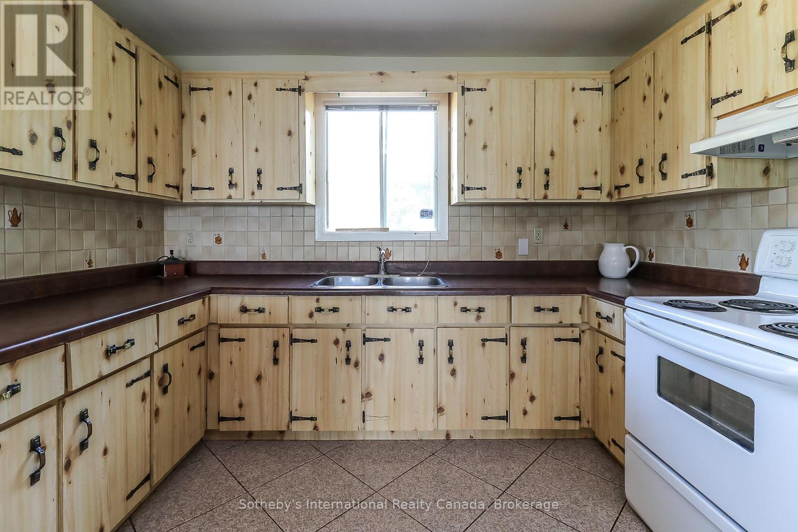 14 James Street, Tiny, Ontario  L0L 2T0 - Photo 12 - S12118184
