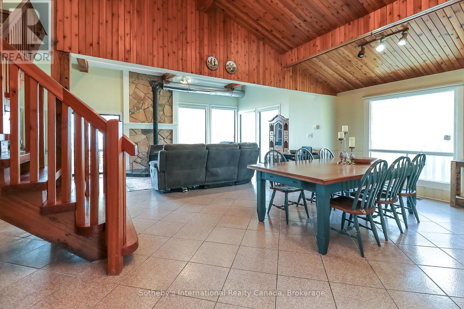14 James Street, Tiny, Ontario  L0L 2T0 - Photo 5 - S12118184
