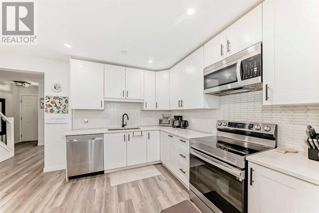 Property at 6223 Penedo Way SE image 3