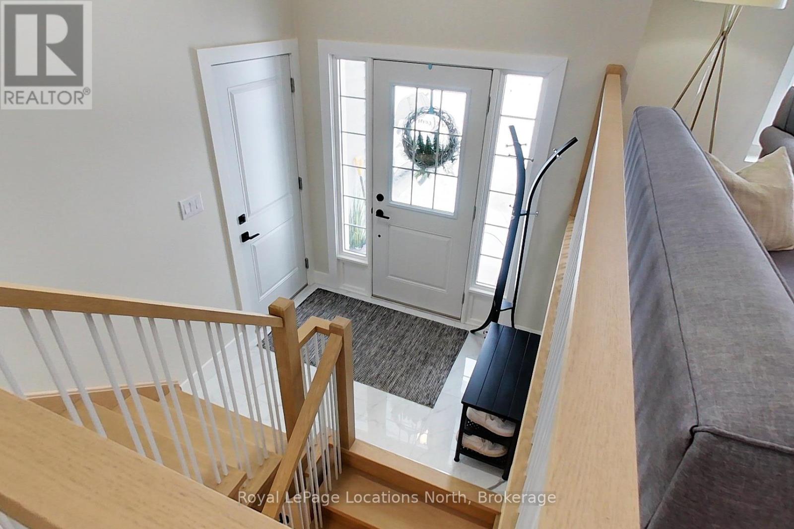 Property at 19 GORDON CRESCENT image 2