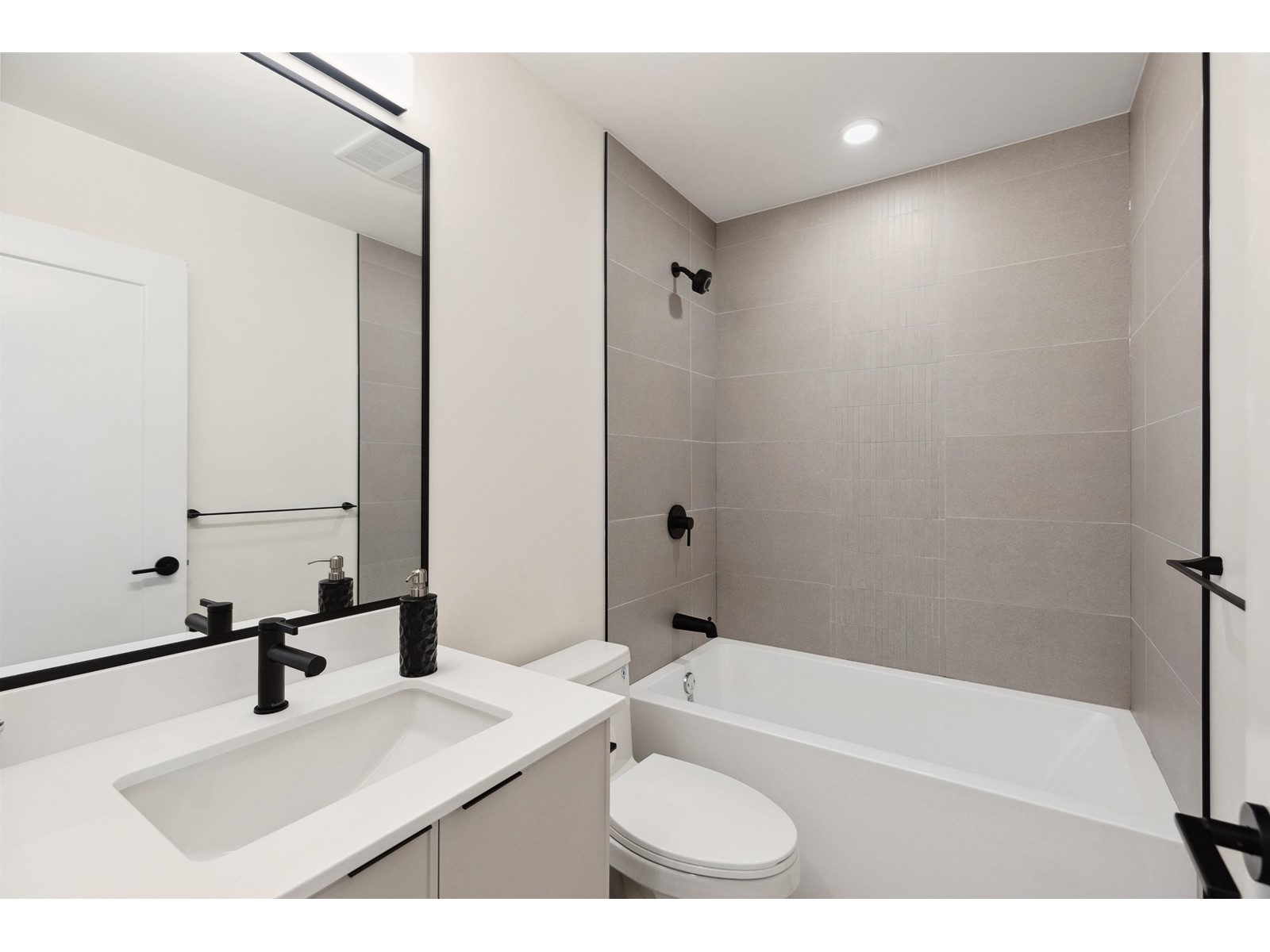 43 2350 165 Street, Surrey, British Columbia  V3Z 1J9 - Photo 24 - R2997191