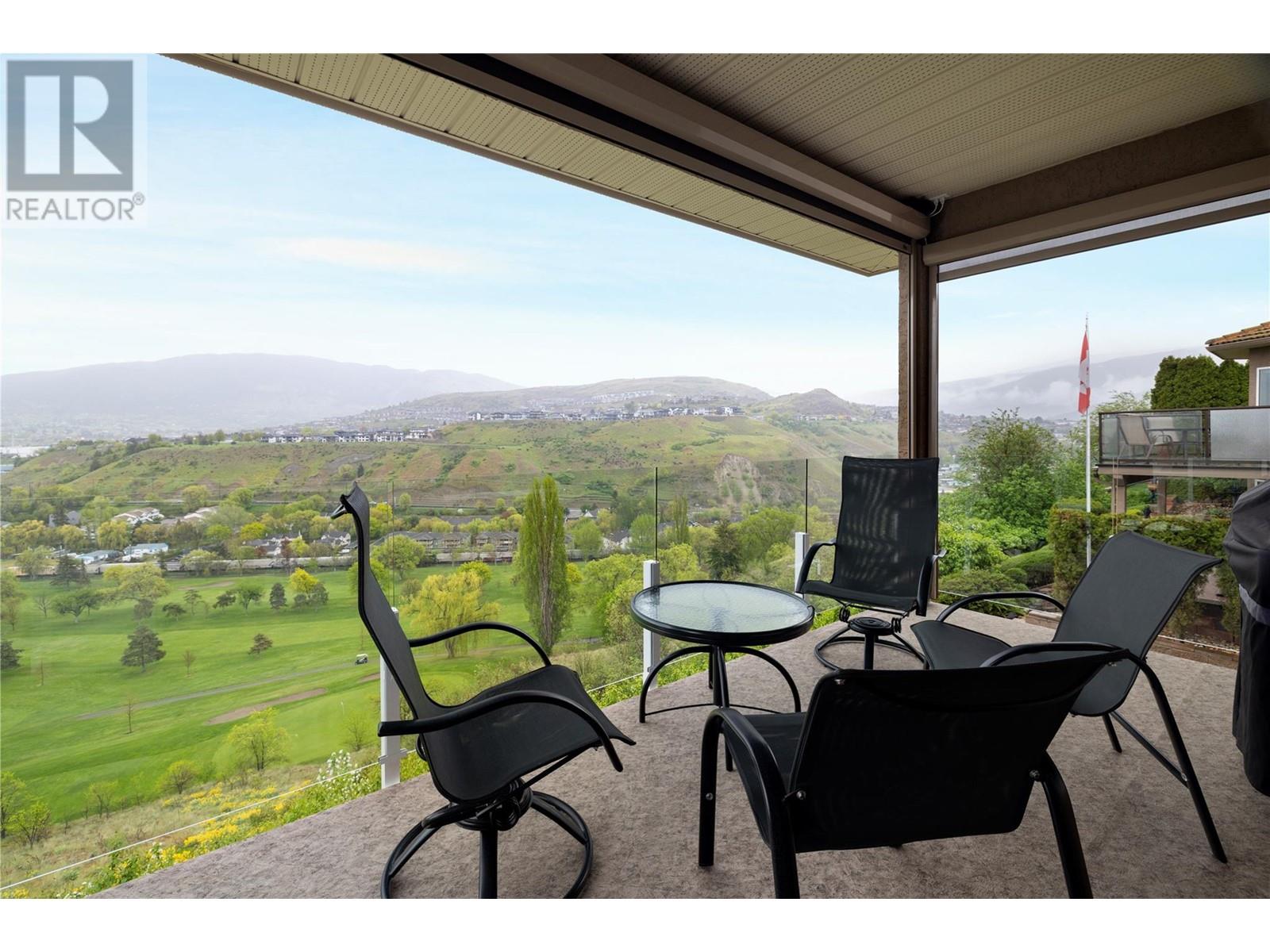 Property at 257 Country Estate Drive image 4