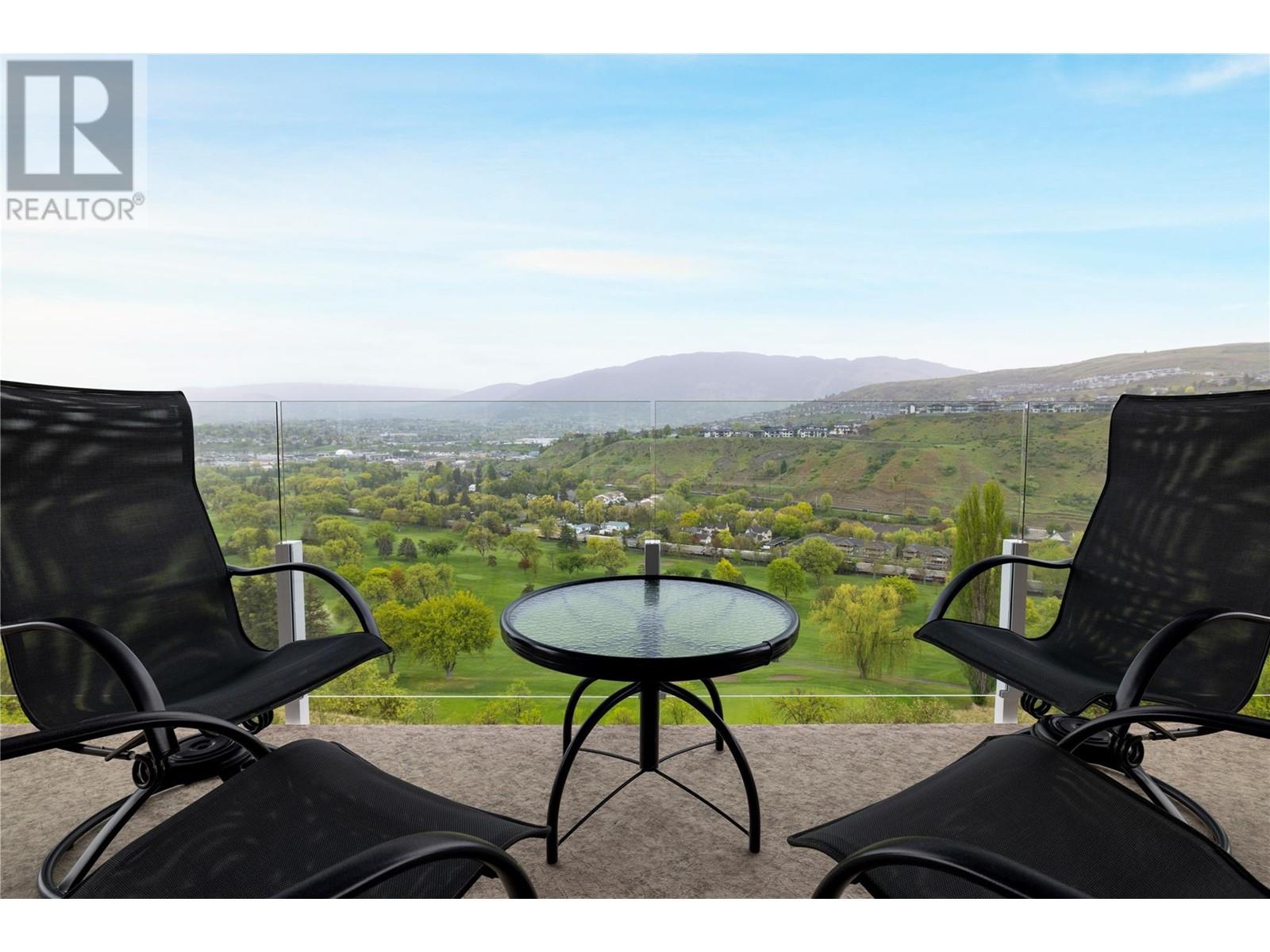 Property at 257 Country Estate Drive image 5