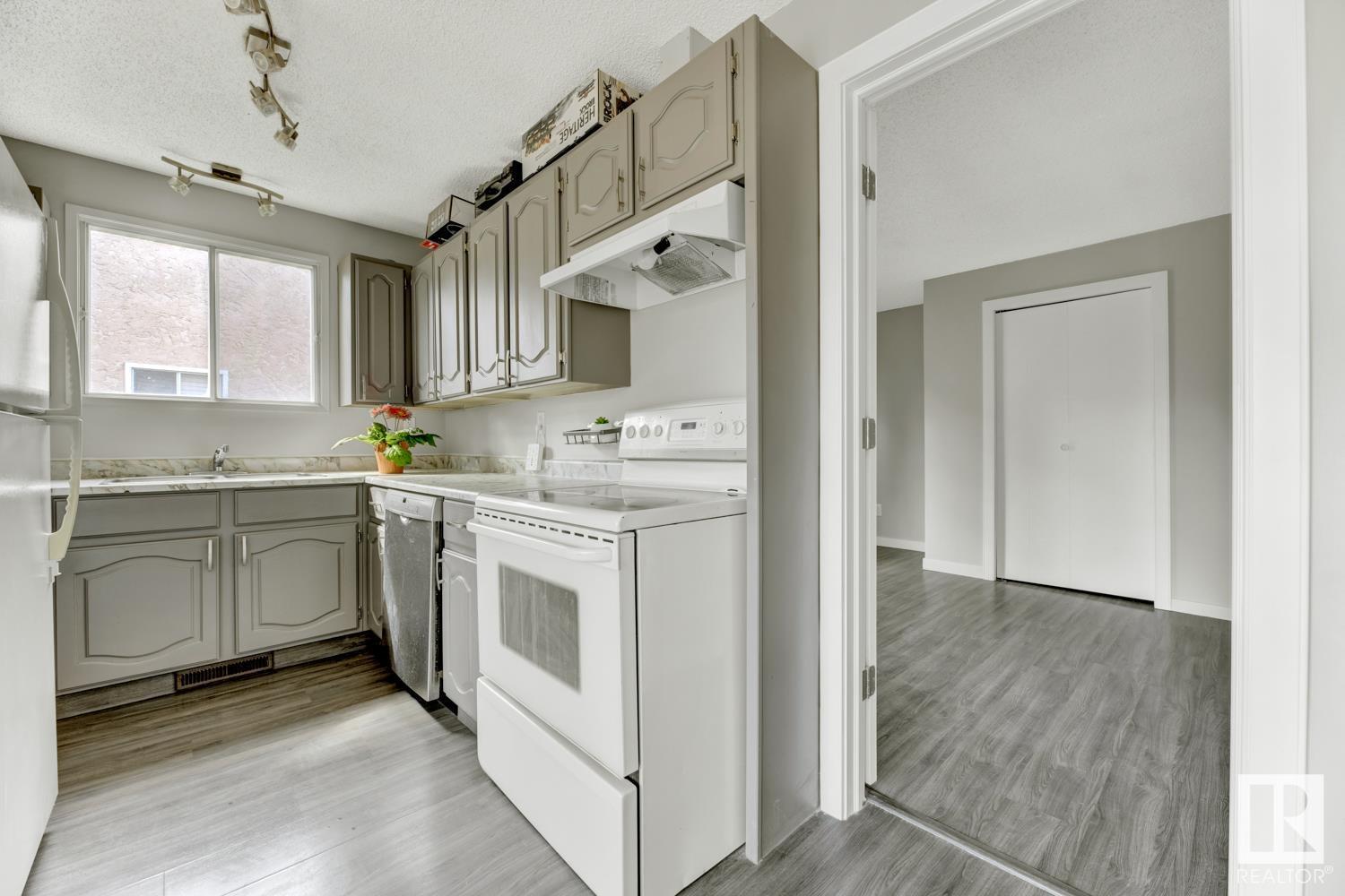 17935 99 Av Nw, Edmonton, Alberta  T5T 3H7 - Photo 12 - E4433693