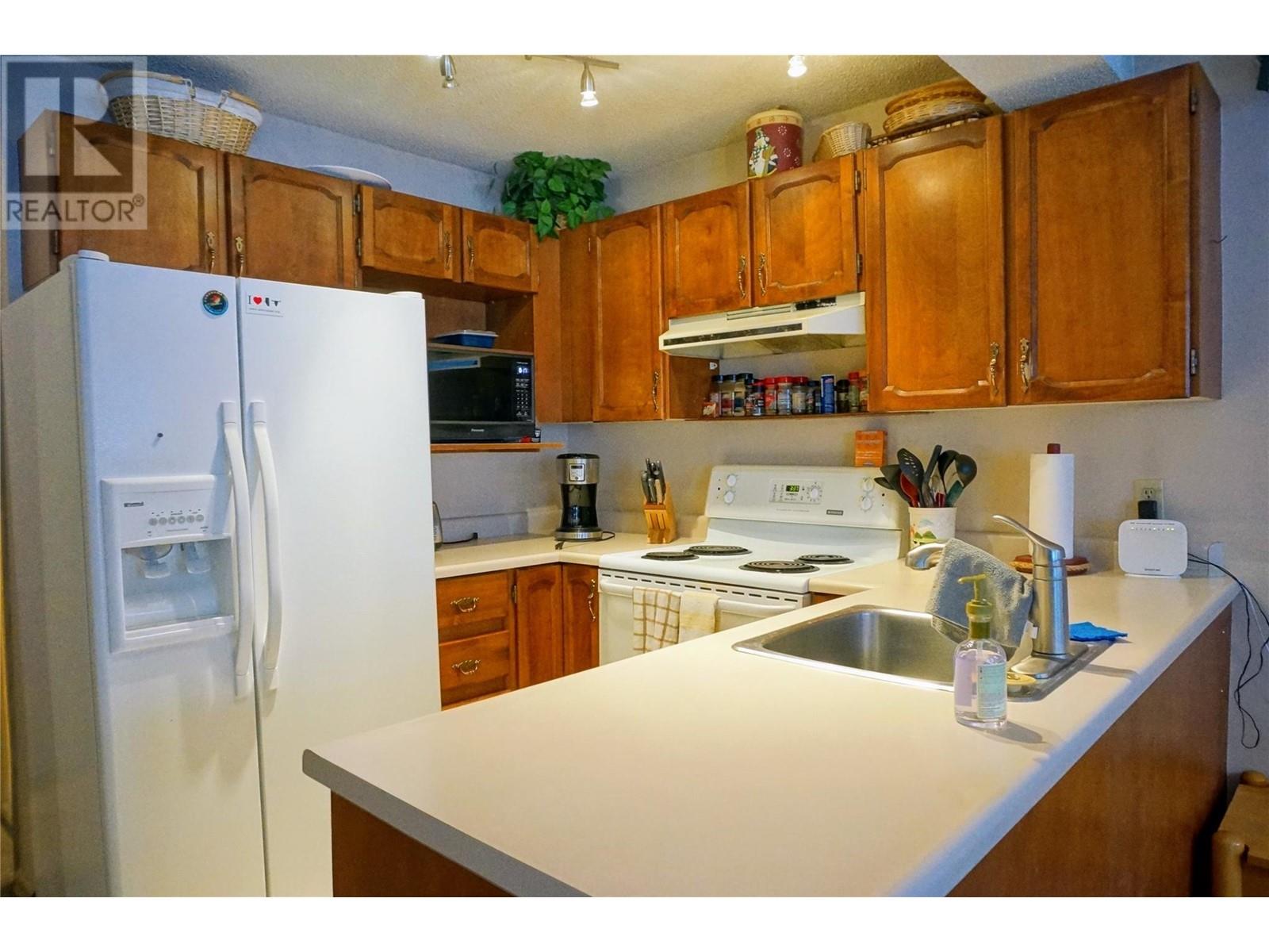 2030 Panorama Drive Unit# 1007, Panorama, British Columbia  V0A 1T0 - Photo 3 - 2478043