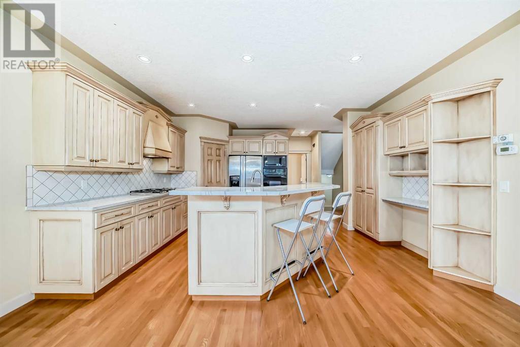 Property at 46 Valley Ponds Way NW image 3